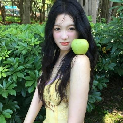 神秘女魔王